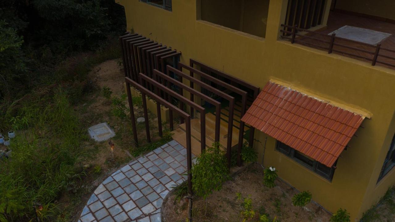Vannraj Resort And Spa Khawāsa Exterior foto